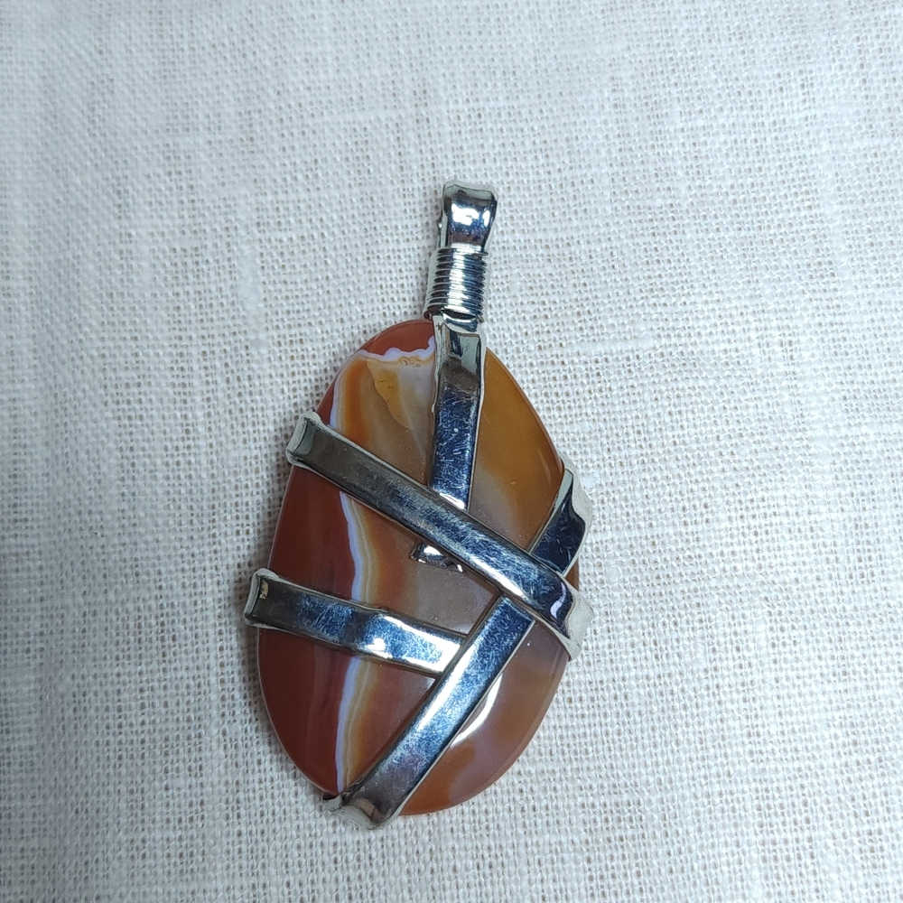 Semi Precious Stone Agate Pendant Metal Wrapped Southwest Style 2.5"
